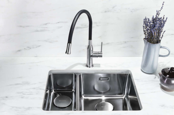 Мойка Omoikiri Tadzava 58-2-U/I IN-R