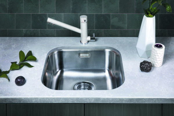 Мойка Omoikiri Omi 44-U/IF Quadro