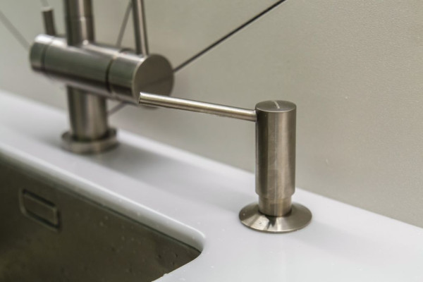 Дозатор Omoikiri OM-02 BN